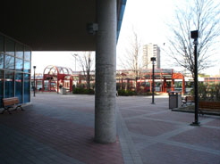  Several University of Ottawa buildings are oriented towards the Campus Transitway Station with direct pathway connections to transit.