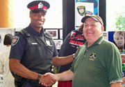 Service de police d’Ottawa.