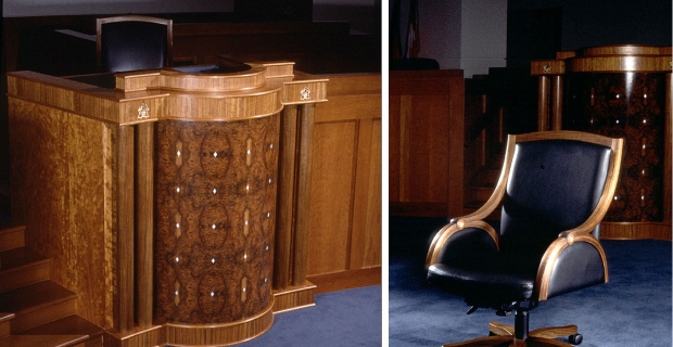 Photographies du bureau et de la chaise du maire