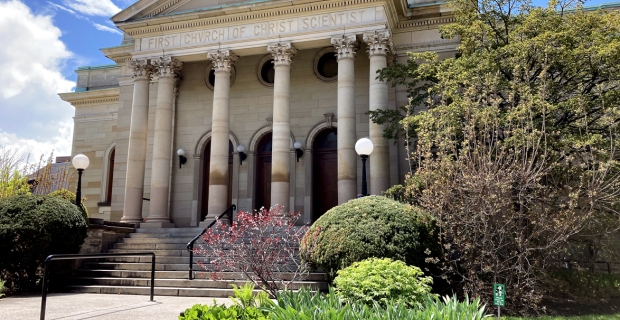 The 110-year old Christian Science Church graces Metcalfe Street with its unique classical architecture and welcoming garden and steps.