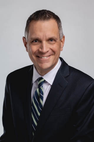 Mark Sutcliffe Photo