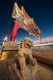 A photo of the Chinatown Gateway at night. / Une photo de la porte d’entrée du quartier chinois de nuit.