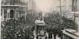 Sparks Street lined with spectators watching the Christmas Streetcar Parade